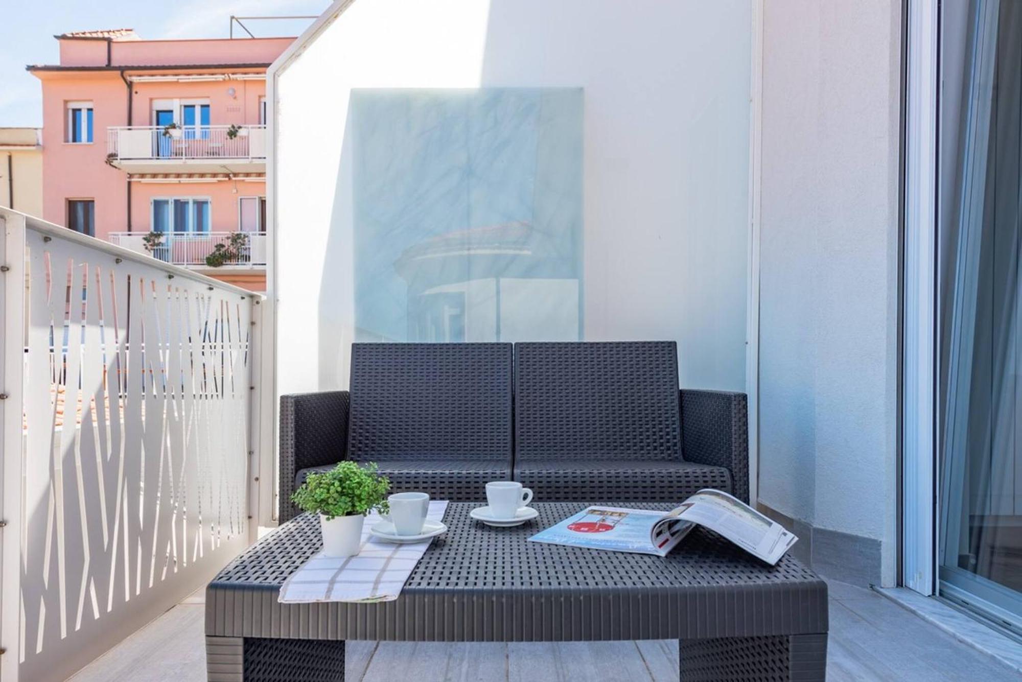 Blu Mare - Yourplace Abruzzo มารีนา ดิ ซานวิโต ภายนอก รูปภาพ